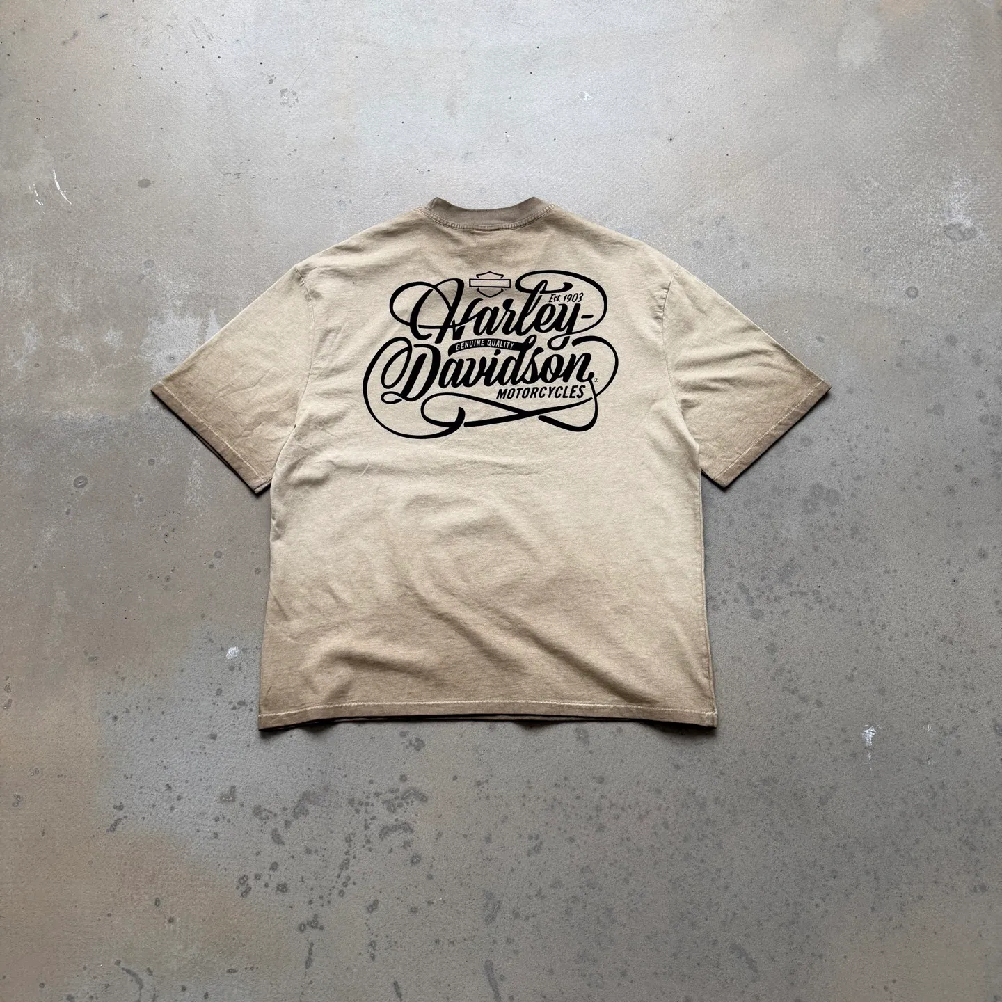 P130 # CTS-112 Saint x Harley "Tribute to the Legend 1903" Limited retro military cloth style short-sleeved single-stitched seam + special fried color + heavy fermentation wash Size: S M L The most common and complex single-needle sewing process (commonly known as single-thread heaven and earth stitch) among vintage vintage brands such as Michael